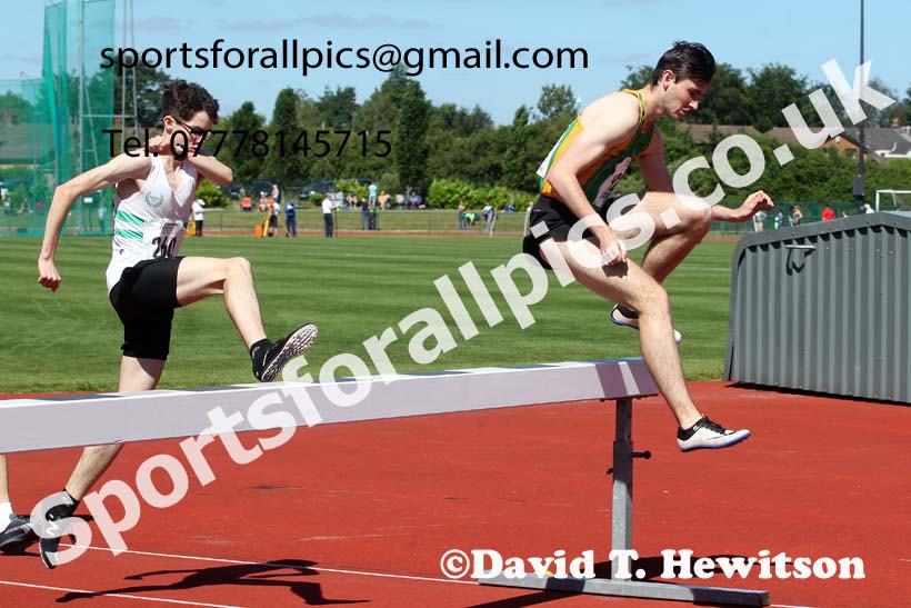 Senior mens and under-20s 3000 metres steeplechase, 2021 Northern Senior and Under-20s Champs., Leigh. Photo: David T. Hewitson/Sports for All Pics